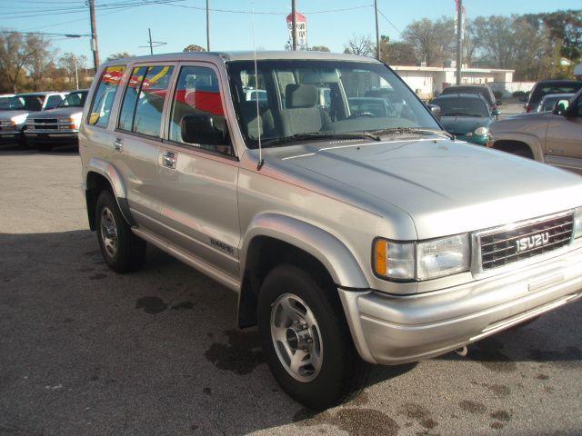 Isuzu Trooper SLT 25 Sport Utility