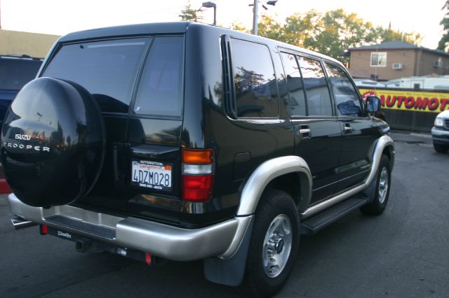 Isuzu Trooper 1998 photo 1