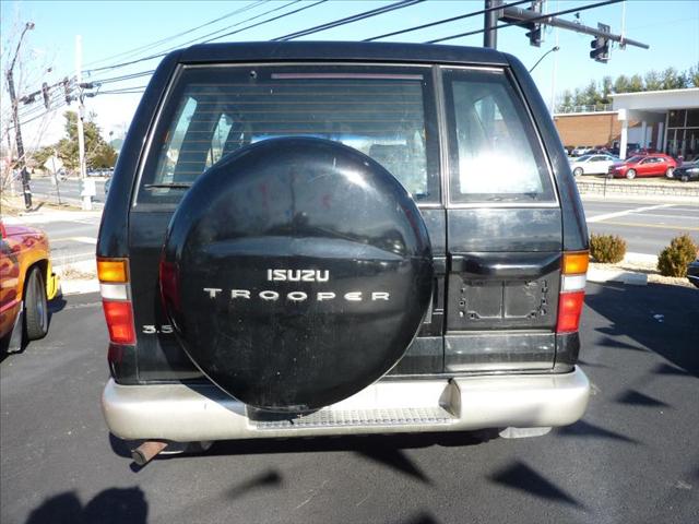 Isuzu Trooper 1998 photo 2