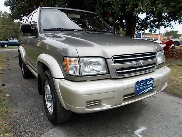 Isuzu Trooper 2001 photo 1