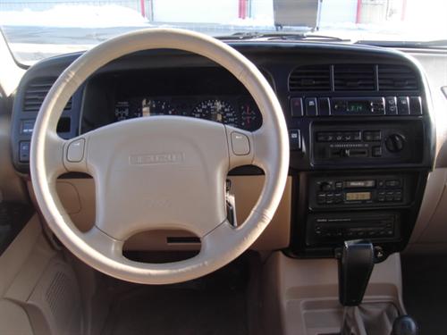 Isuzu Trooper 2001 photo 5