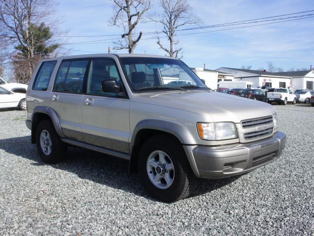 Isuzu Trooper 2002 photo 2