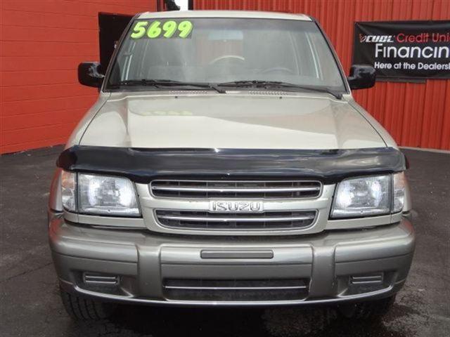 Isuzu Trooper 2002 photo 4