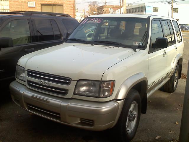 Isuzu Trooper Unknown Sport Utility