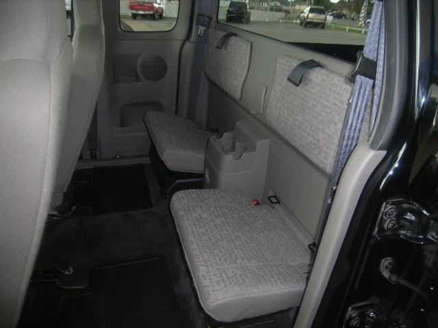 Isuzu i-290 2008 photo 3