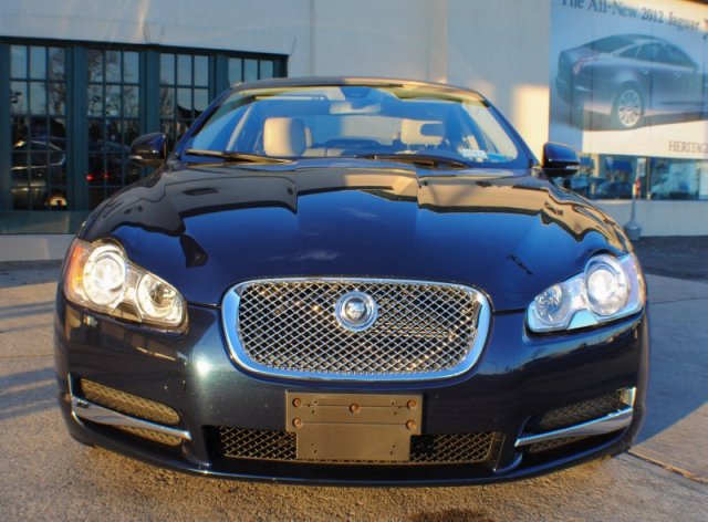 JAGUAR XF 2010 photo 1