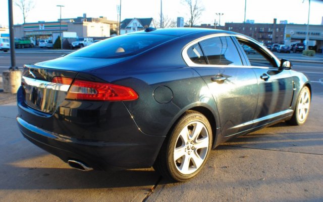 JAGUAR XF 2010 photo 5