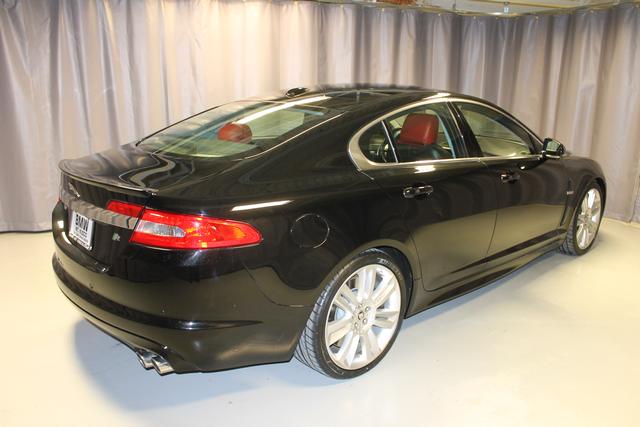 JAGUAR XF 2010 photo 5