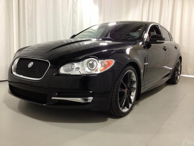 JAGUAR XF 2010 photo 3