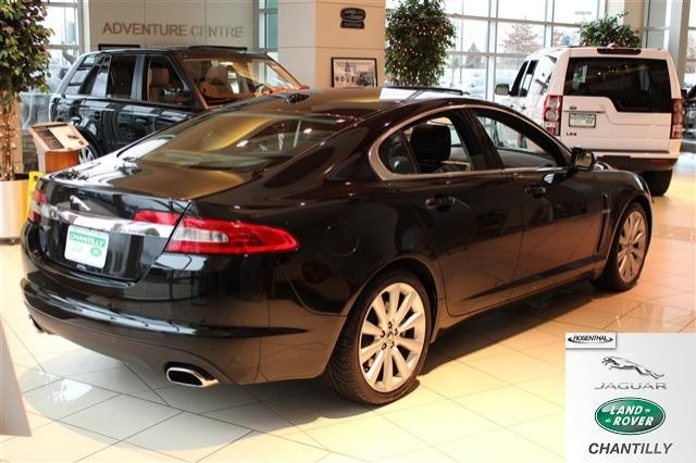 JAGUAR XF 2010 photo 3