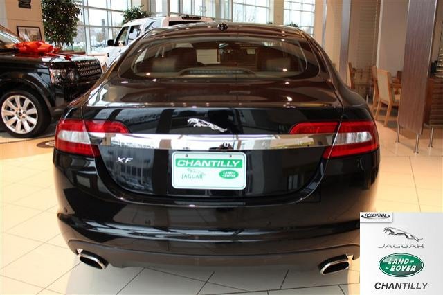 JAGUAR XF 2010 photo 4