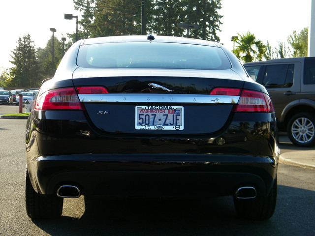 JAGUAR XF 2010 photo 3