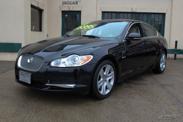 JAGUAR XF Coupe Unspecified