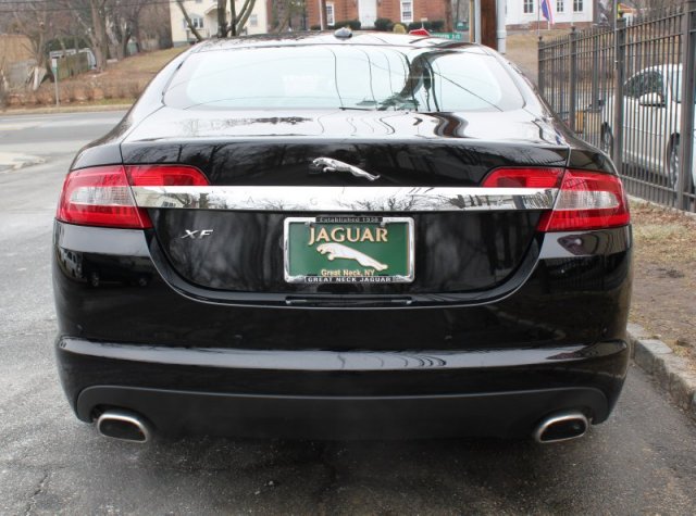 JAGUAR XF 2010 photo 4