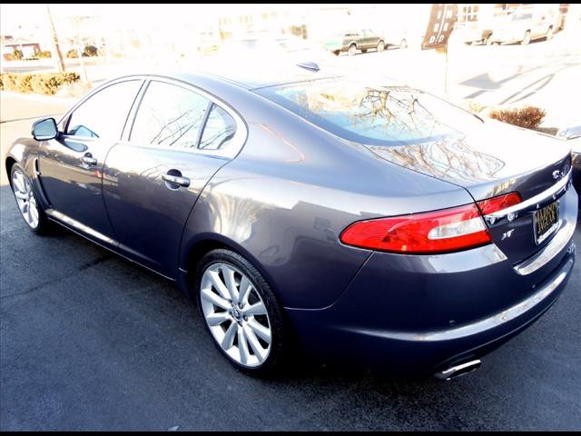 JAGUAR XF 2010 photo 3