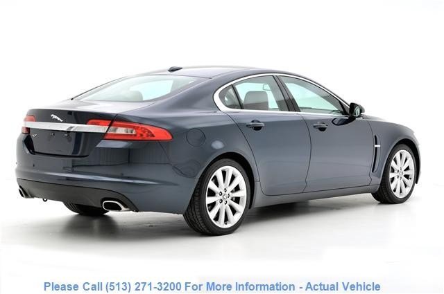 JAGUAR XF 2010 photo 5