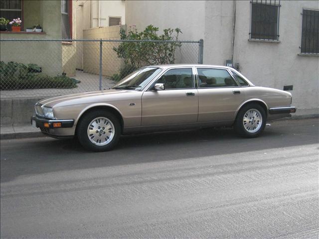 JAGUAR XJ6 Unknown Sedan