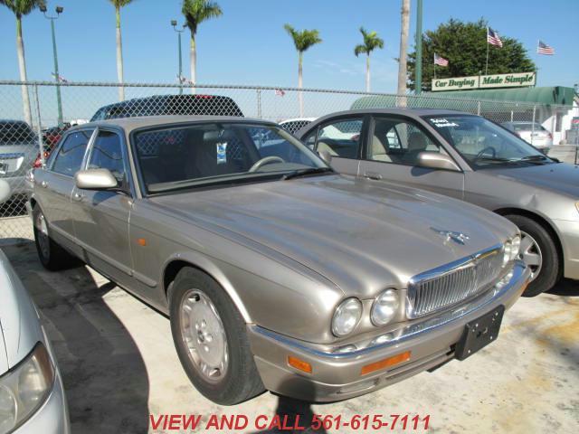 JAGUAR XJ6 1996 photo 1