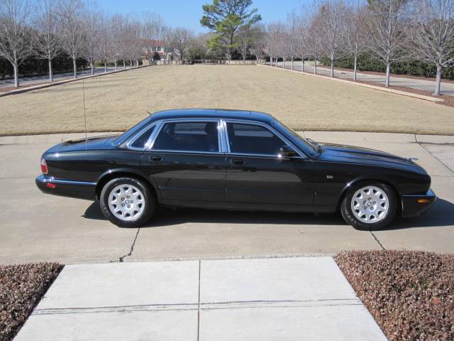 JAGUAR XJ8 1998 photo 1