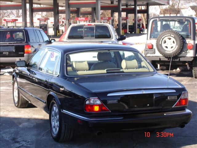 JAGUAR XJ8 1998 photo 2