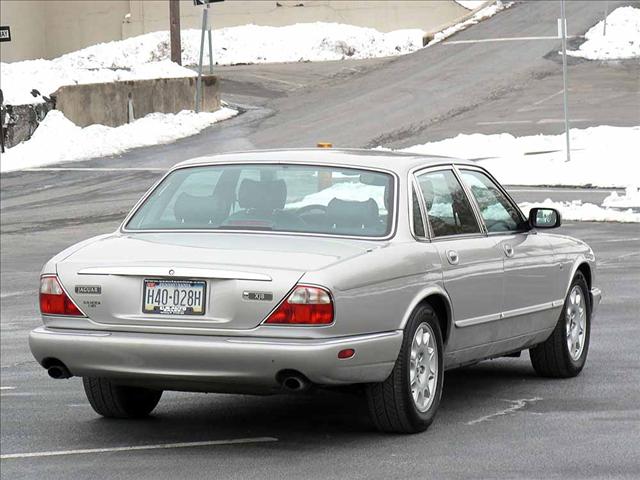 JAGUAR XJ8 1998 photo 3