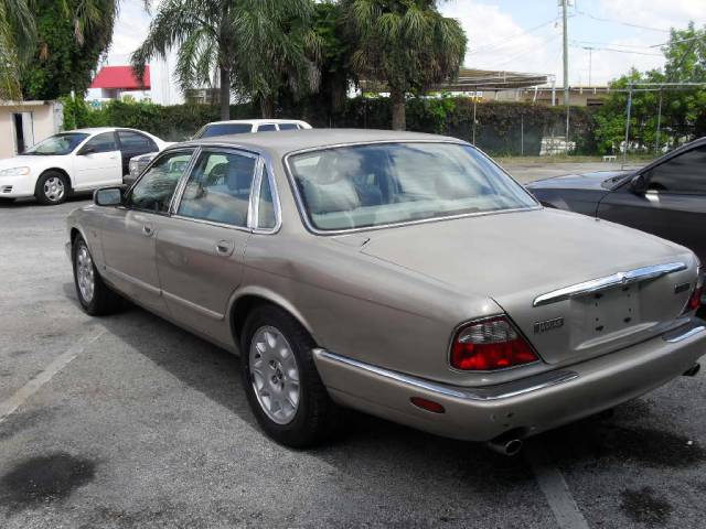 JAGUAR XJ8 1998 photo 2