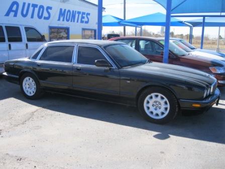 JAGUAR XJ8 ESi Sedan