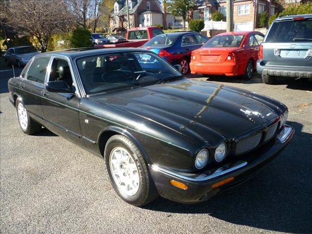 JAGUAR XJ8 Unknown Sedan