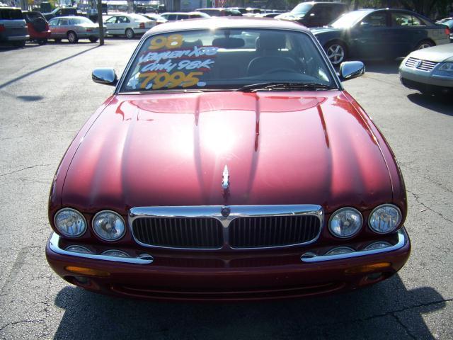 JAGUAR XJ8 1998 photo 1