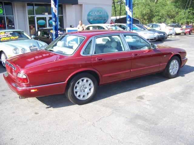 JAGUAR XJ8 1998 photo 3