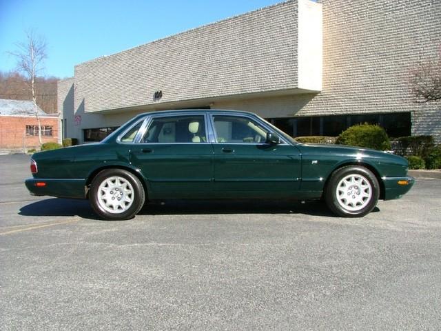 JAGUAR XJ8 1999 photo 3