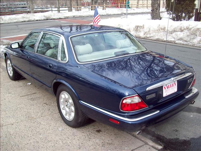 JAGUAR XJ8 2000 photo 3