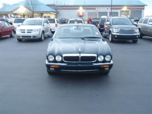 JAGUAR XJ8 2002 photo 1