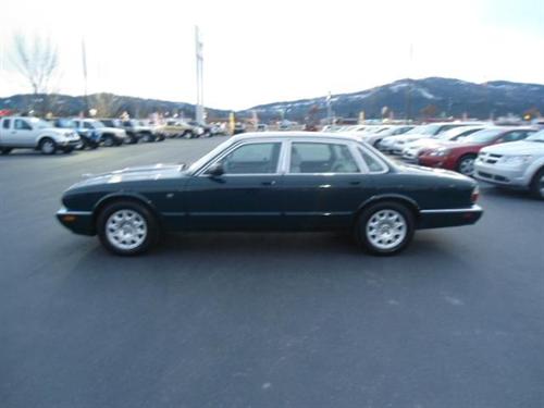 JAGUAR XJ8 2002 photo 2