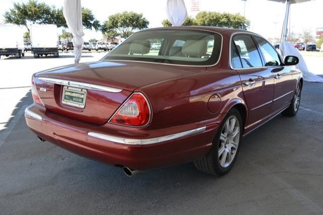 JAGUAR XJ8 2004 photo 4