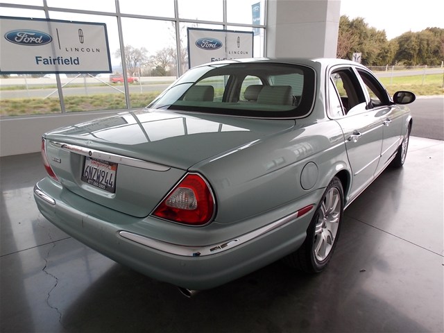 JAGUAR XJ8 2004 photo 5