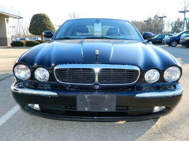 JAGUAR XJ8 2004 photo 2