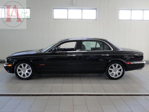 JAGUAR XJ8 2005 photo 2