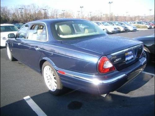 JAGUAR XJ8 2006 photo 5