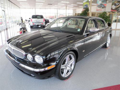 JAGUAR XJ8 Platinum 4WD Other