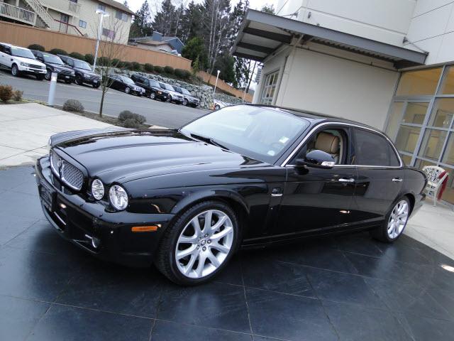 JAGUAR XJ8 2008 photo 2