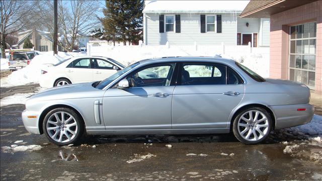 JAGUAR XJ8 2008 photo 3