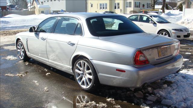 JAGUAR XJ8 2008 photo 4