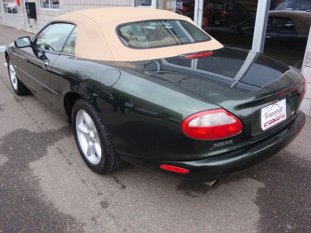 JAGUAR XK8 1997 photo 2