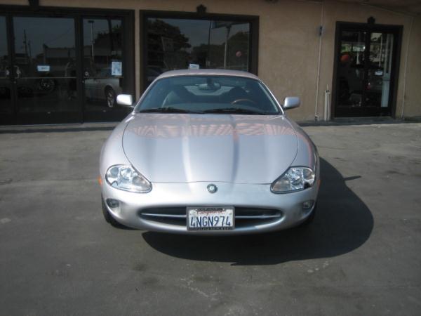 JAGUAR XK8 Base Coupe