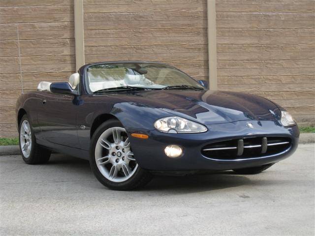 JAGUAR XK8 2001 photo 2