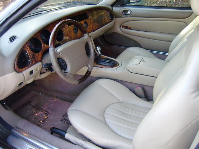 JAGUAR XK8 2001 photo 1