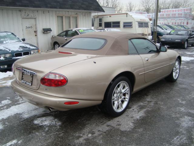 JAGUAR XK8 2001 photo 4