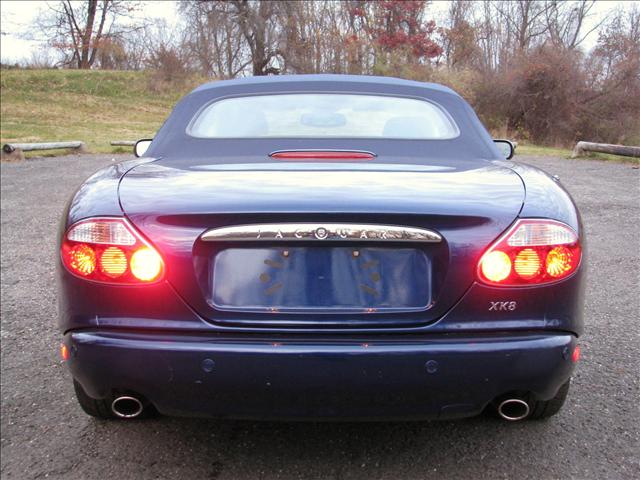 JAGUAR XK8 2001 photo 5