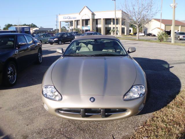 JAGUAR XK8 2001 photo 1